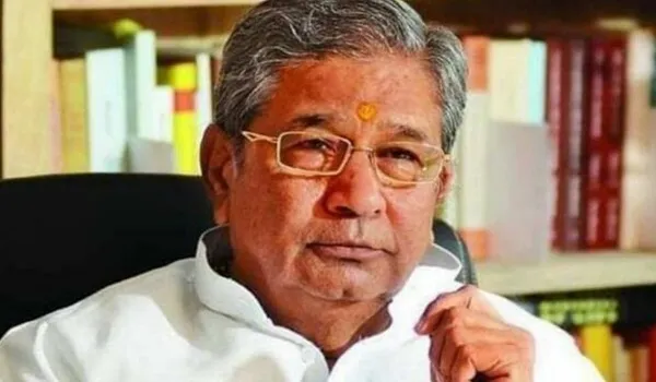 MP Ghanshyam Tiwari Addresses Press Conference on Long-Standing Water Agreement