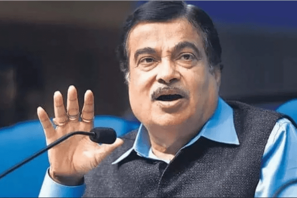 Union Minister Nitin Gadkari Visits Udaipur, Announces Crores Worth of Road Projects, Says ‘Will Make Rajasthan’s Roads Like America’s’. Union Minister Nitin Gadkari Visits Udaipur, Announces Crores Worth of Road Projects, Says ‘Will Make Rajasthan’s Roads Like America’s’.