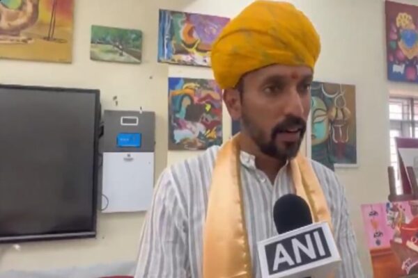 Ram Lalla Idol Sculptor Arun Yogiraj Honored with Honorary Degree in Bikaner